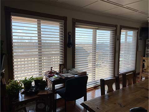 Hunter Douglas Dealer Image
